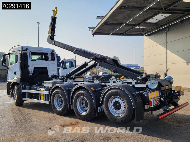 MAN TGS 35.470 8X4 NEW! HYVA 26-62 SKZ hooklift Lift+steering Axle Automatic Euro 6 - Камион со кука за подигање: слика 2 MAN TGS 35.470 8X4 NEW! HYVA 26-62 SKZ hooklift Lift+steering Axle Automatic Euro 6 - Камион со кука за подигање: слика 2