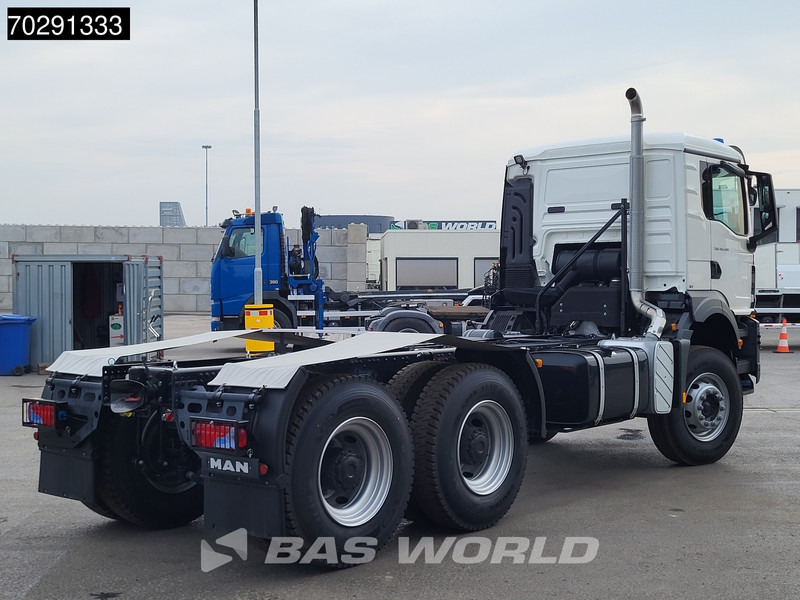 MAN TGS 40.400 6X4 NEW 6x4 chassis PTO Preparation Steelsuspension Big-Axle Automatic Euro 2 - Камион со кабинска шасија: слика 5 MAN TGS 40.400 6X4 NEW 6x4 chassis PTO Preparation Steelsuspension Big-Axle Automatic Euro 2 - Камион со кабинска шасија: слика 5