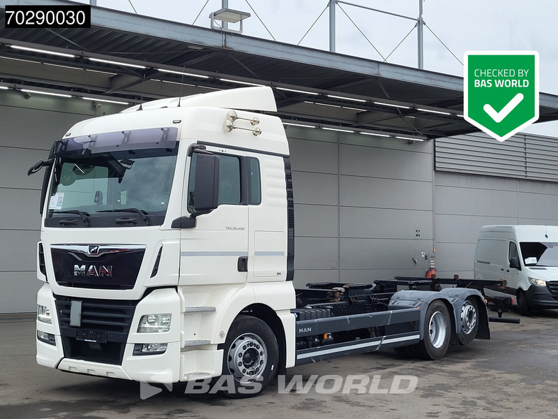 MAN TGX 26.460 6X2 BDF Liftaxle Automatic Retarder ACC Euro 6 - Транспортер на контејнер/ Камион со променливо тело: слика 1 MAN TGX 26.460 6X2 BDF Liftaxle Automatic Retarder ACC Euro 6 - Транспортер на контејнер/ Камион со променливо тело: слика 1