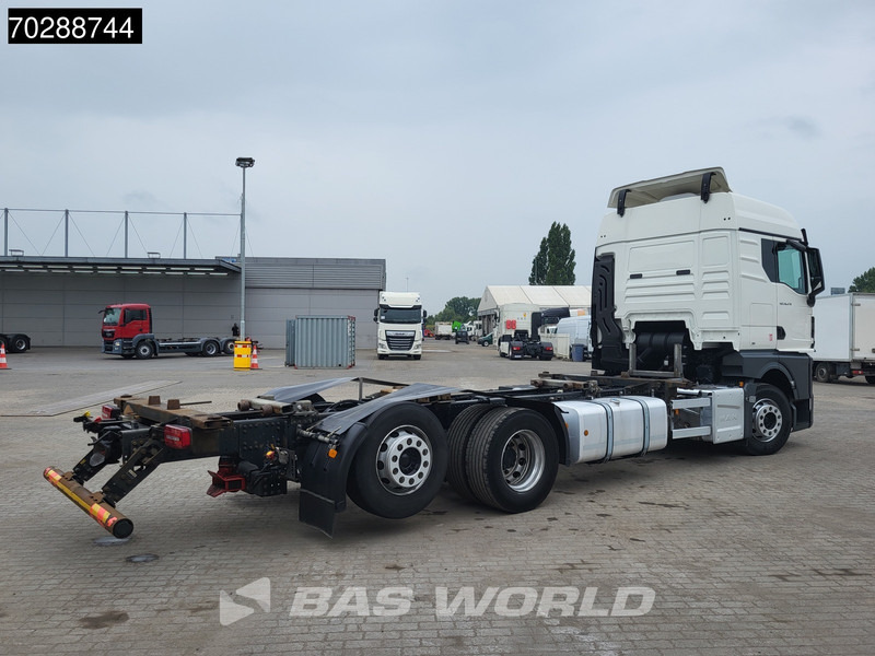 MAN TGX 26.470 6X2 BDF Retarder Lift Axle Standklima Automatic LED Euro 6 - Транспортер на контејнер/ Камион со променливо тело: слика 5 MAN TGX 26.470 6X2 BDF Retarder Lift Axle Standklima Automatic LED Euro 6 - Транспортер на контејнер/ Камион со променливо тело: слика 5