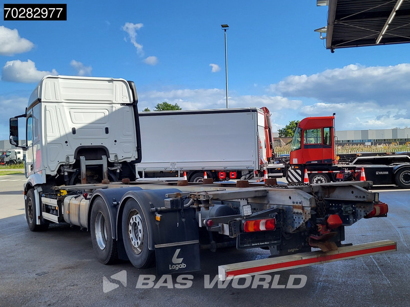 Mercedes-Benz Actros 2548 Actros 6X2 BROKEN ENGINE Lift-Axle Xenon Automatic Euro 6 - Транспортер на контејнер/ Камион со променливо тело: слика 2 Mercedes-Benz Actros 2548 Actros 6X2 BROKEN ENGINE Lift-Axle Xenon Automatic Euro 6 - Транспортер на контејнер/ Камион со променливо тело: слика 2