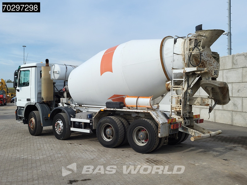 Mercedes-Benz Actros 3236 8X4 9m3 Liebherr 3-Pedals Steelsuspension Big-Axle Euro 3 - Камион миксер за бетон: слика 2 Mercedes-Benz Actros 3236 8X4 9m3 Liebherr 3-Pedals Steelsuspension Big-Axle Euro 3 - Камион миксер за бетон: слика 2