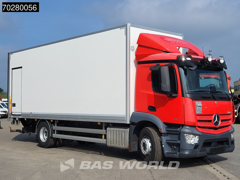 Mercedes-Benz Antos 1827 4X2 19tonner 2000kg Ladebordwand Automatic Euro 6 - Камион сандучар: слика 3 Mercedes-Benz Antos 1827 4X2 19tonner 2000kg Ladebordwand Automatic Euro 6 - Камион сандучар: слика 3