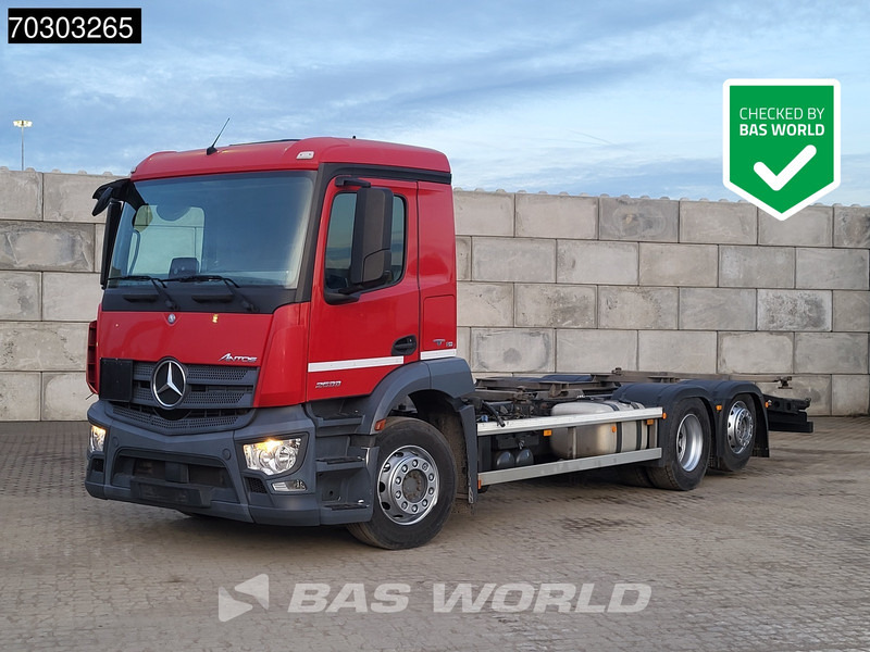 Mercedes-Benz Antos 2533 Antos 6X2 BDF ADR Full Air Suspension Lift+Steering Axle Automatic Euro 6 - Транспортер на контејнер/ Камион со променливо тело: слика 1 Mercedes-Benz Antos 2533 Antos 6X2 BDF ADR Full Air Suspension Lift+Steering Axle Automatic Euro 6 - Транспортер на контејнер/ Камион со променливо тело: слика 1