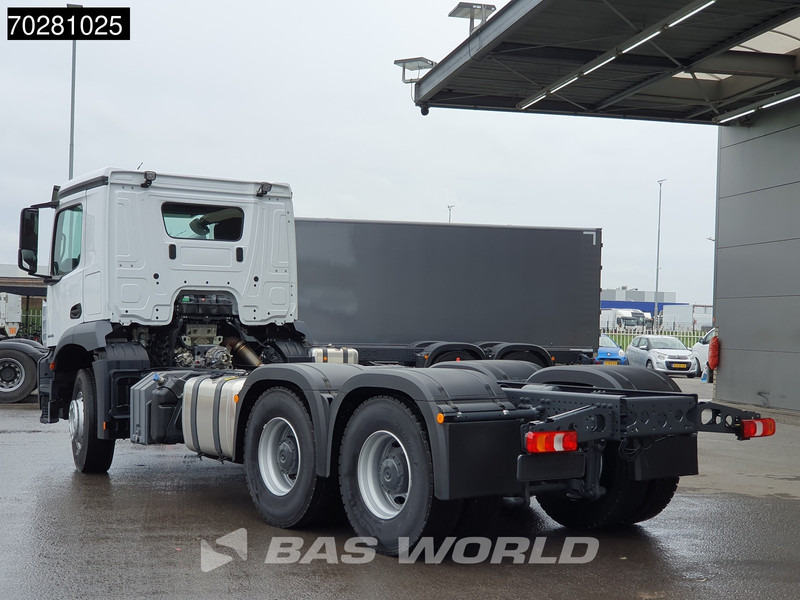 Mercedes-Benz Arocs 2636 6X4 NEW chassis Flywheel PTO Big-Axle Automatic Steelsuspension Euro 6 - Камион со кабинска шасија: слика 2 Mercedes-Benz Arocs 2636 6X4 NEW chassis Flywheel PTO Big-Axle Automatic Steelsuspension Euro 6 - Камион со кабинска шасија: слика 2