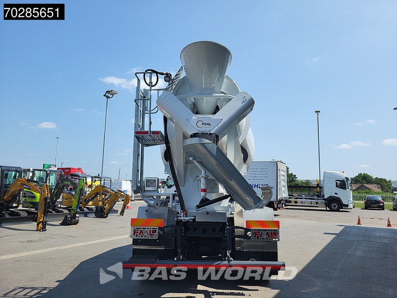 Mercedes-Benz Arocs 3743 8X4 NEW! 10m3 Mixer Big-Axle Steelsuspension Automatic Euro 6 - Камион миксер за бетон: слика 3 Mercedes-Benz Arocs 3743 8X4 NEW! 10m3 Mixer Big-Axle Steelsuspension Automatic Euro 6 - Камион миксер за бетон: слика 3