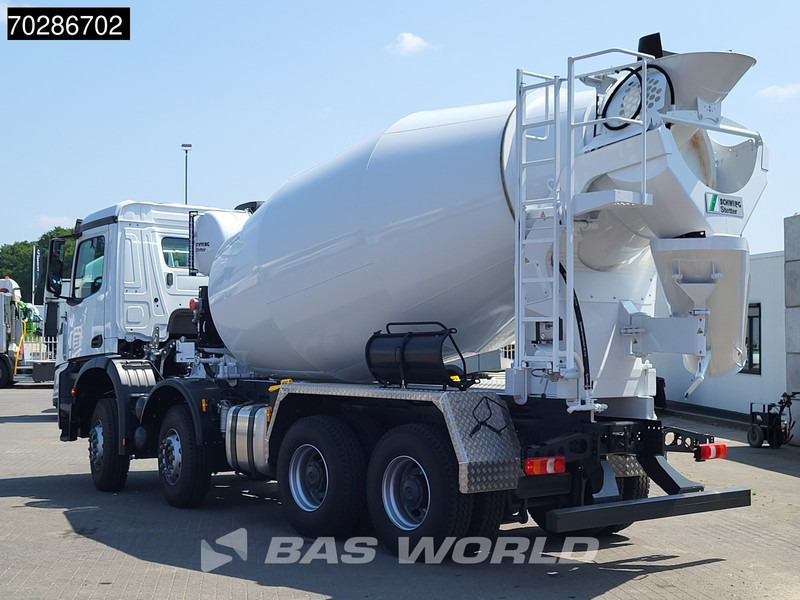 Mercedes-Benz Arocs 4145 8X4 NEW! 11m3 Schwing Stetter Mixer Manual Big-Axle Steel suspension Euro 3 - Камион миксер за бетон: слика 2 Mercedes-Benz Arocs 4145 8X4 NEW! 11m3 Schwing Stetter Mixer Manual Big-Axle Steel suspension Euro 3 - Камион миксер за бетон: слика 2