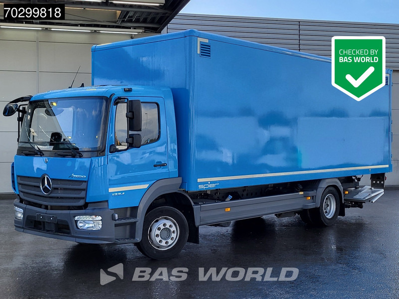 Mercedes-Benz Atego 1224 4X2 1500kg Ladebordwand Automatic Euro 6 - Камион сандучар: слика 1 Mercedes-Benz Atego 1224 4X2 1500kg Ladebordwand Automatic Euro 6 - Камион сандучар: слика 1