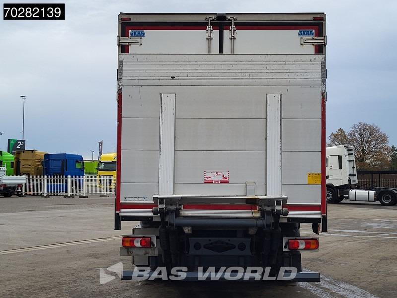 Mercedes-Benz Atego 1524 Atego 4X2 16tonner Thermo King T-1200R cooler 1500kg Ladebordwand Automatic - Камион ладилник: слика 3 Mercedes-Benz Atego 1524 Atego 4X2 16tonner Thermo King T-1200R cooler 1500kg Ladebordwand Automatic - Камион ладилник: слика 3