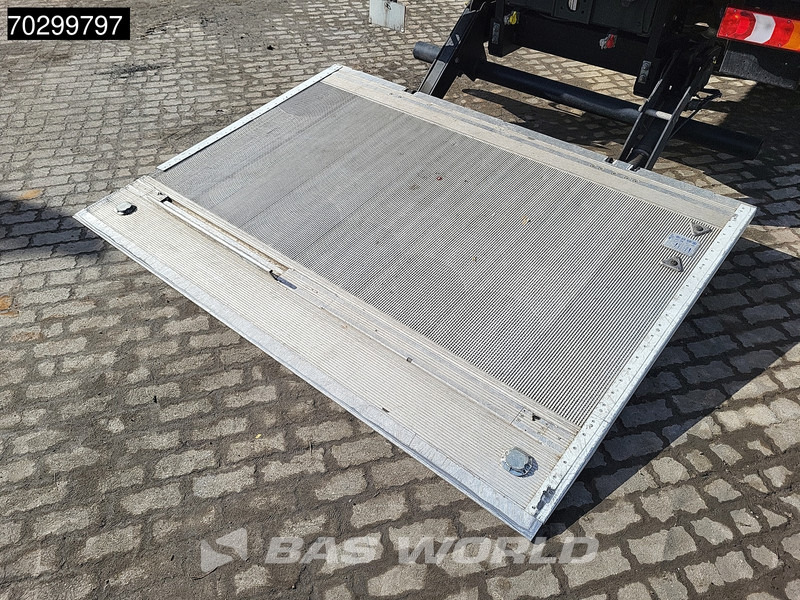 Камион сандучар Mercedes-Benz Atego 818 4X2 8tonner Automatic Ladebordwand Euro 6: слика 13 Камион сандучар Mercedes-Benz Atego 818 4X2 8tonner Automatic Ladebordwand Euro 6: слика 13