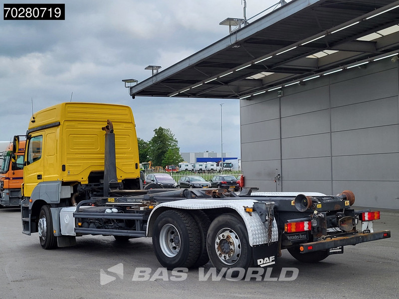 Mercedes-Benz Axor 2543 6X2 Meiller RK 20.70 hooklift Manual Retarder Liftachse Euro 5 - Камион со кука за подигање: слика 2 Mercedes-Benz Axor 2543 6X2 Meiller RK 20.70 hooklift Manual Retarder Liftachse Euro 5 - Камион со кука за подигање: слика 2