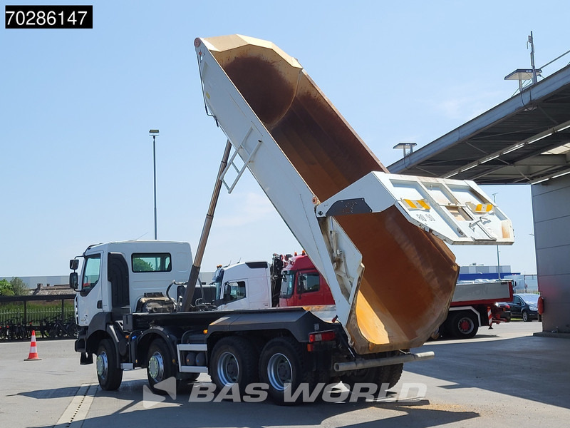 Renault Kerax 460 8X4 17m3 tipper Automatic Big-Axle Retarder Steel suspension Euro 5 - Кипер: слика 2 Renault Kerax 460 8X4 17m3 tipper Automatic Big-Axle Retarder Steel suspension Euro 5 - Кипер: слика 2