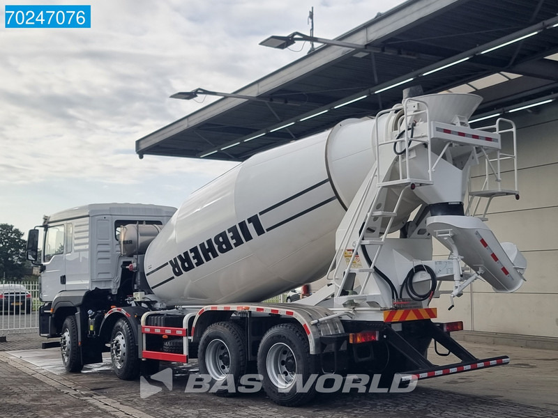 SHACMAN 8x4 EURO 6 8X4 NEW! 8m3 Liebherr Mixer Big-Axle Steel Suspension - Камион миксер за бетон: слика 2 SHACMAN 8x4 EURO 6 8X4 NEW! 8m3 Liebherr Mixer Big-Axle Steel Suspension - Камион миксер за бетон: слика 2