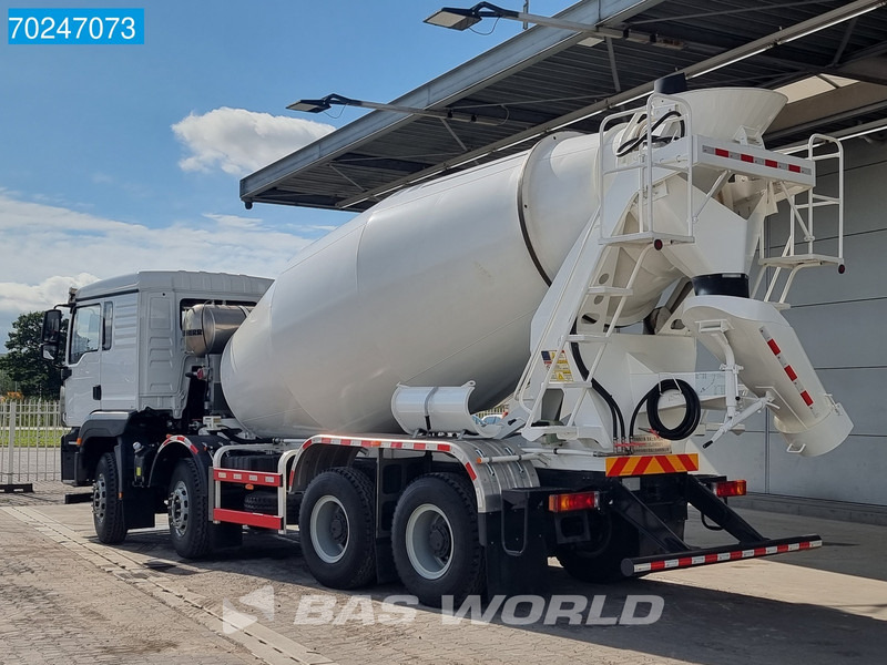 SHACMAN M3000 S 8X4 8m3 Liebherr mixer Manual Big-Axle Steelsuspension - Камион миксер за бетон: слика 2 SHACMAN M3000 S 8X4 8m3 Liebherr mixer Manual Big-Axle Steelsuspension - Камион миксер за бетон: слика 2