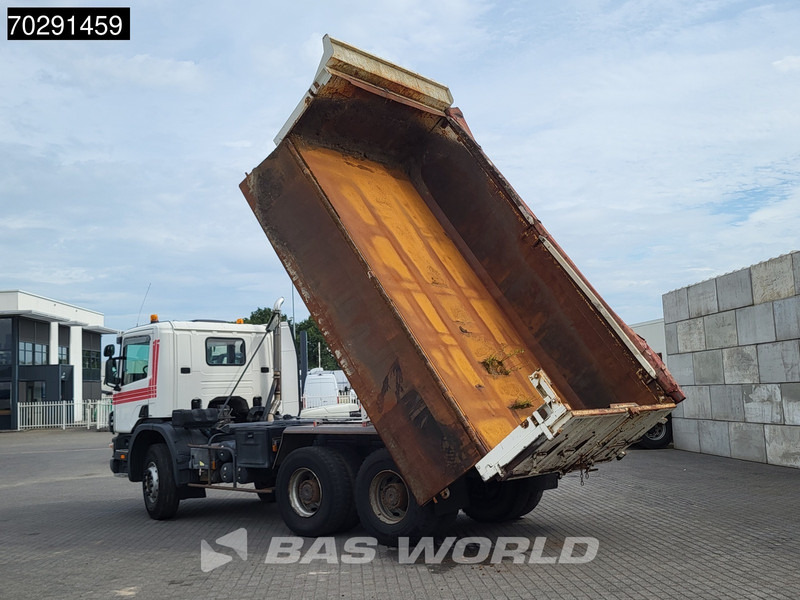 Scania P340 6X4 11m3 Bennes-Jocquin Tipper Big-Axle Steelsuspension Manual Euro 3 - Кипер: слика 2 Scania P340 6X4 11m3 Bennes-Jocquin Tipper Big-Axle Steelsuspension Manual Euro 3 - Кипер: слика 2
