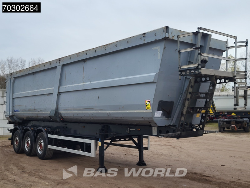 Schmitz Cargobull SGF*S3 3 axles TUV 05/26 Lifting Axle 55m3 - Кипер полуприколка: слика 3 Schmitz Cargobull SGF*S3 3 axles TUV 05/26 Lifting Axle 55m3 - Кипер полуприколка: слика 3