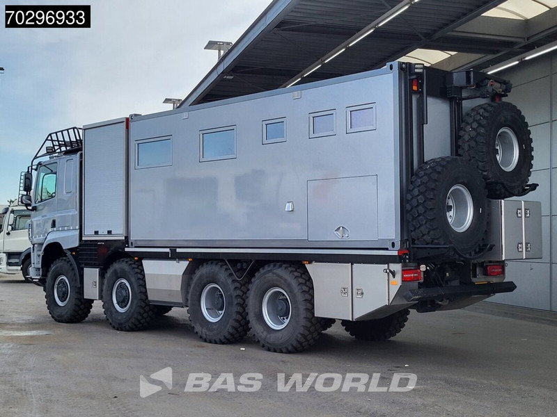Tatra T158 8X8 NL-Truck 8x8 Off-Grid Camper Hydraulic Winch Generator Retarder Airco Euro 6 - Интегриран кампер: слика 2 Tatra T158 8X8 NL-Truck 8x8 Off-Grid Camper Hydraulic Winch Generator Retarder Airco Euro 6 - Интегриран кампер: слика 2