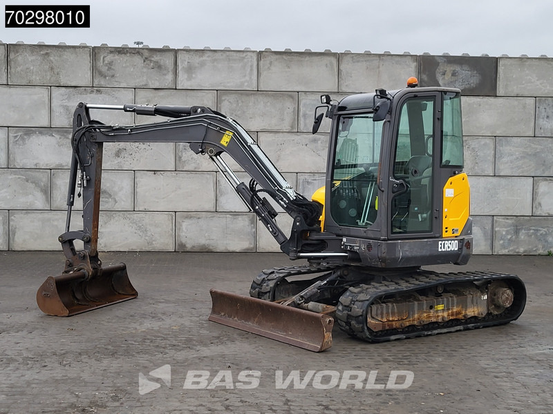 Volvo ECR50 D 3 BUCKETS - Мини багер: слика 3 Volvo ECR50 D 3 BUCKETS - Мини багер: слика 3