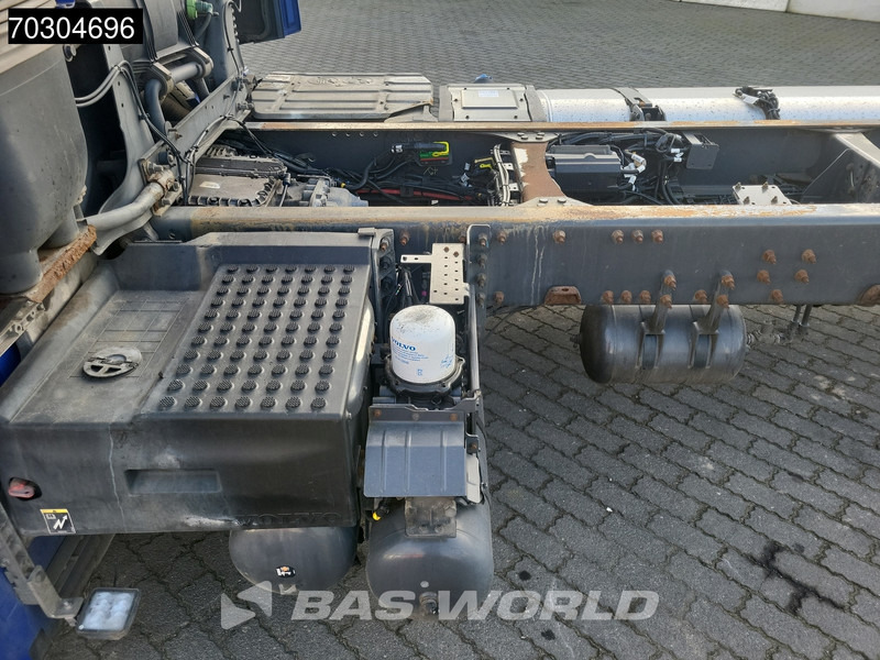Volvo FH 500 FH 6X2 NL-Truck Chassis Full Air suspension Lift+steering axle VEB+ Euro 6 - Камион со кабинска шасија: слика 3 Volvo FH 500 FH 6X2 NL-Truck Chassis Full Air suspension Lift+steering axle VEB+ Euro 6 - Камион со кабинска шасија: слика 3