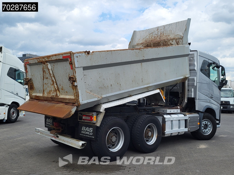 Volvo FH16 650 FH16 6X4 12m3 tipper Big-Axle Automatic Xenon Euro 6 - Кипер: слика 5 Volvo FH16 650 FH16 6X4 12m3 tipper Big-Axle Automatic Xenon Euro 6 - Кипер: слика 5