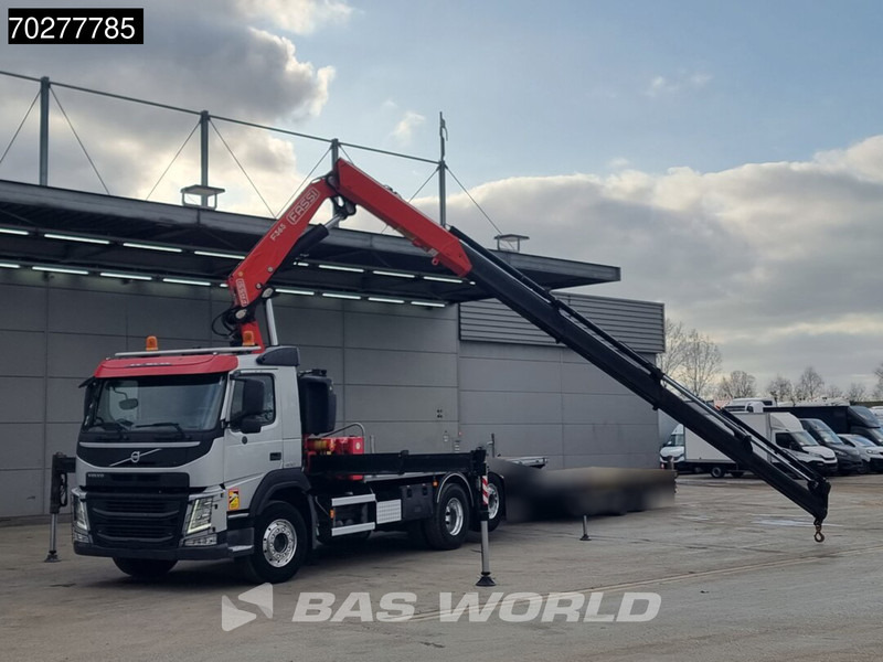 Volvo FM 460 6X2 Fassi F365A.2.25 E-Dynamic Retarder Euro 6 Kraan Crane - Камион со платформа, Камион со кран: слика 5 Volvo FM 460 6X2 Fassi F365A.2.25 E-Dynamic Retarder Euro 6 Kraan Crane - Камион со платформа, Камион со кран: слика 5