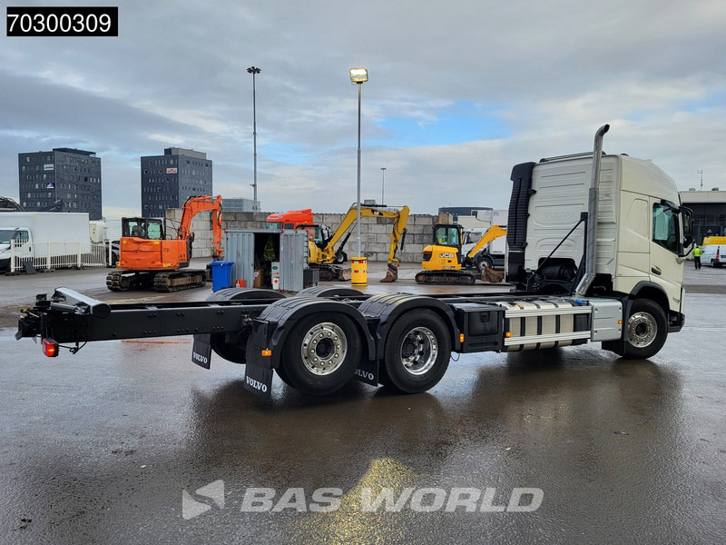 Volvo FMX 540 FMX 6X2 NEW chassis! Lift+steering Axle Engine PTO Full air suspension - Камион со кабинска шасија: слика 5 Volvo FMX 540 FMX 6X2 NEW chassis! Lift+steering Axle Engine PTO Full air suspension - Камион со кабинска шасија: слика 5