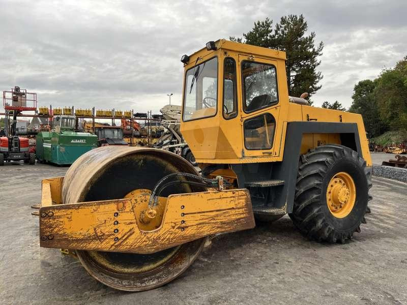 Bomag BW213D - Комбиниран валјак: слика 3 Bomag BW213D - Комбиниран валјак: слика 3