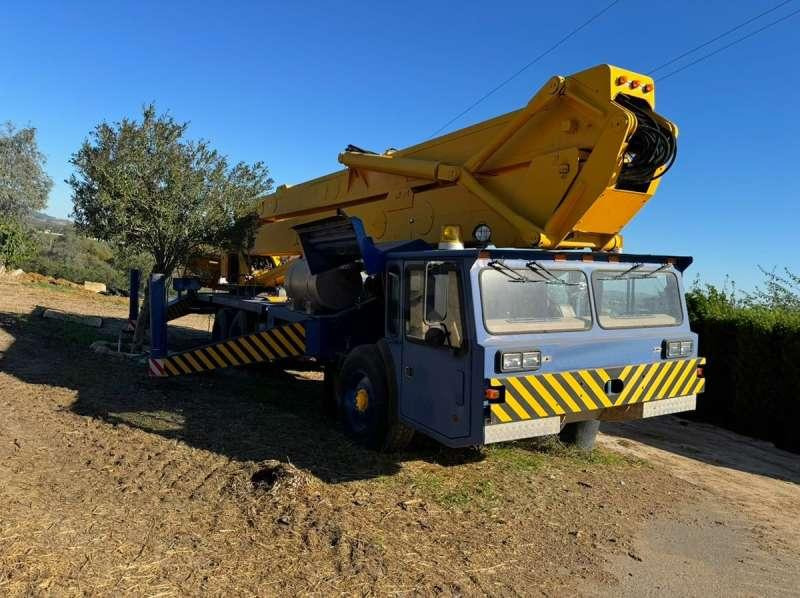 CONDOR 125/S - Мобилен кран: слика 2 CONDOR 125/S - Мобилен кран: слика 2