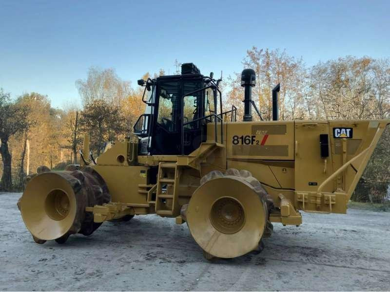 Caterpillar 816F2 - Компактор: слика 1 Caterpillar 816F2 - Компактор: слика 1