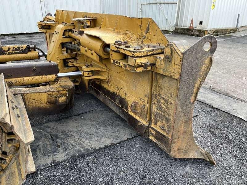 Булдожер Caterpillar D6N LGP: слика 14