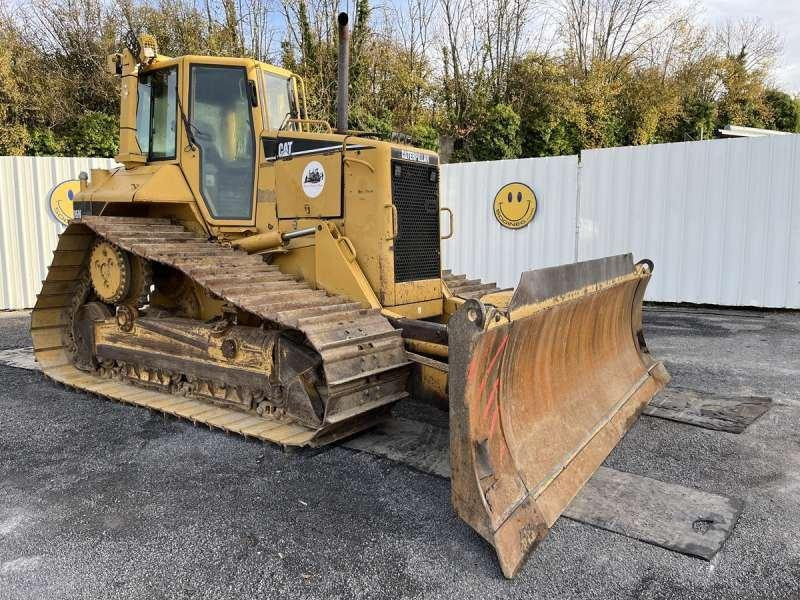 Булдожер Caterpillar D6N LGP: слика 8