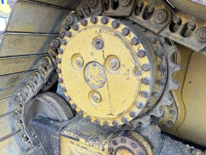 Булдожер Caterpillar D6N LGP: слика 22
