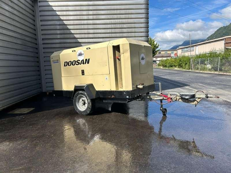 Doosan 12/150 - Компресор за воздух: слика 2 Doosan 12/150 - Компресор за воздух: слика 2