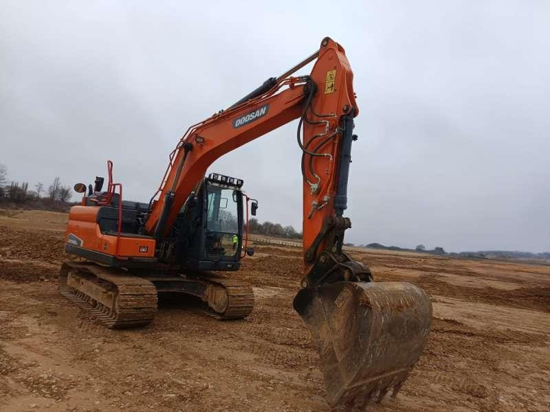 Doosan DX140LC-5 - Багер гасеничар: слика 1 Doosan DX140LC-5 - Багер гасеничар: слика 1