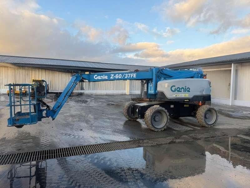 Genie Z60/37 FE HYBRID - Вертикален јарболски подигнувач: слика 1 Genie Z60/37 FE HYBRID - Вертикален јарболски подигнувач: слика 1