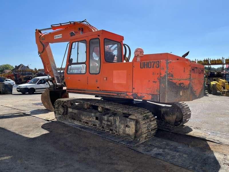 Hitachi UH073 - Багер гасеничар: слика 5 Hitachi UH073 - Багер гасеничар: слика 5