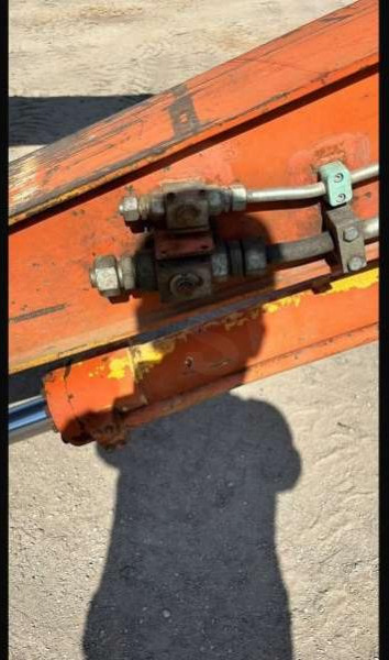 Hitachi ZX210LC-3 - Справувач со отпад/ Индустрија: слика 5 Hitachi ZX210LC-3 - Справувач со отпад/ Индустрија: слика 5