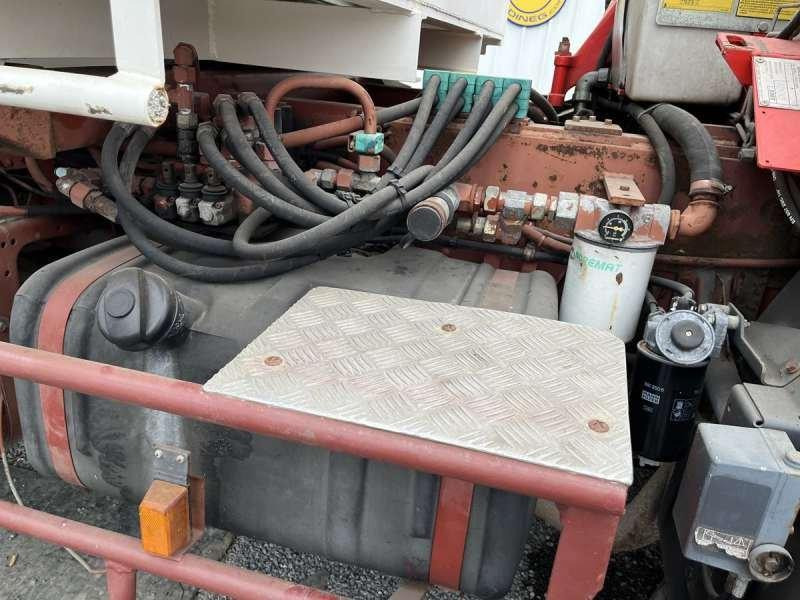 Лизинг на Iveco GRUE TECTOR 130E18 Iveco GRUE TECTOR 130E18: слика 35