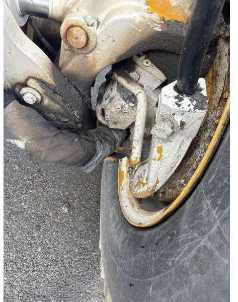 John Deere 622GP EQUIPEE GPS 3D - Порамнувач: слика 4 John Deere 622GP EQUIPEE GPS 3D - Порамнувач: слика 4