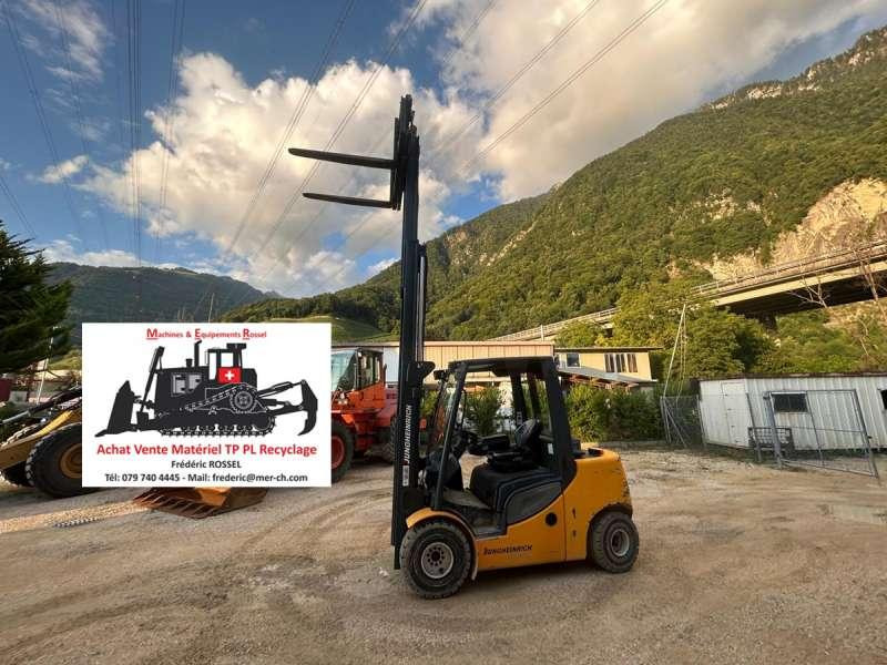 Jungheinrich Chariot Elevateur DFG435S - Дизел вилушкар: слика 1 Jungheinrich Chariot Elevateur DFG435S - Дизел вилушкар: слика 1