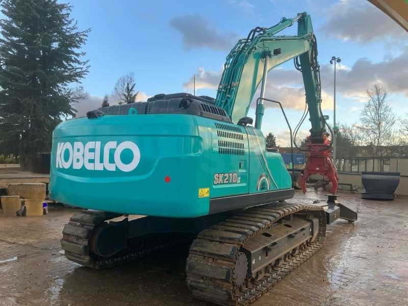 Kobelco SK210LC-10E - Справувач со отпад/ Индустрија: слика 4 Kobelco SK210LC-10E - Справувач со отпад/ Индустрија: слика 4