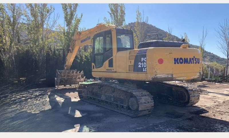 Komatsu PC210LC - Багер гасеничар: слика 1 Komatsu PC210LC - Багер гасеничар: слика 1
