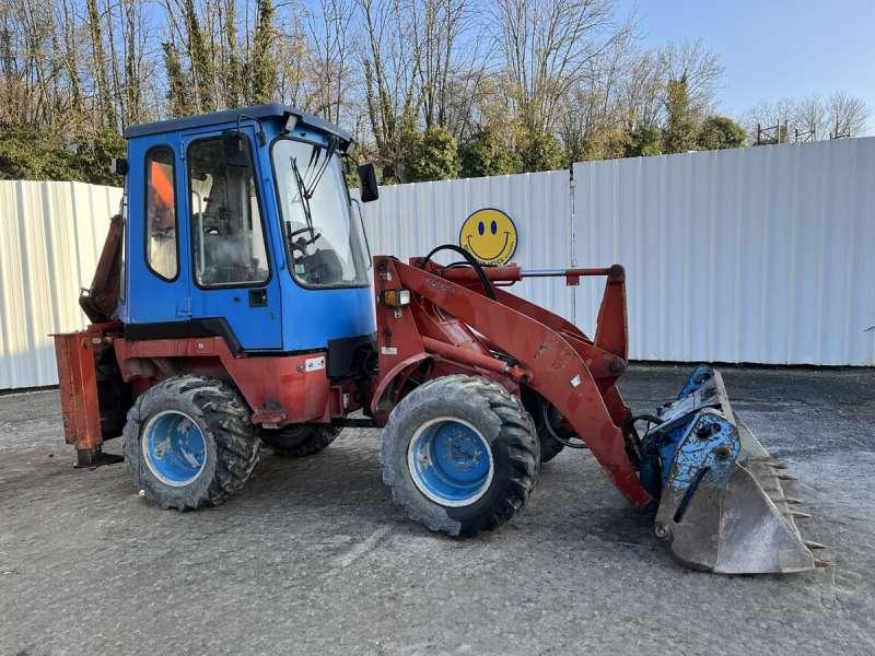 Kubota R520 - Ровокопач: слика 1 Kubota R520 - Ровокопач: слика 1