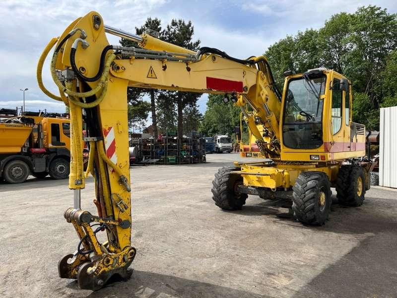 Liebherr A900 C LITRONIC - Багер на тркала: слика 2 Liebherr A900 C LITRONIC - Багер на тркала: слика 2