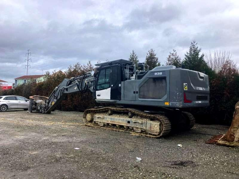 Liebherr R938 LC - Багер гасеничар: слика 1 Liebherr R938 LC - Багер гасеничар: слика 1