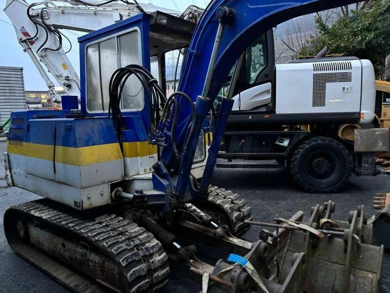 Takeuchi TB45 - Мини багер: слика 3 Takeuchi TB45 - Мини багер: слика 3