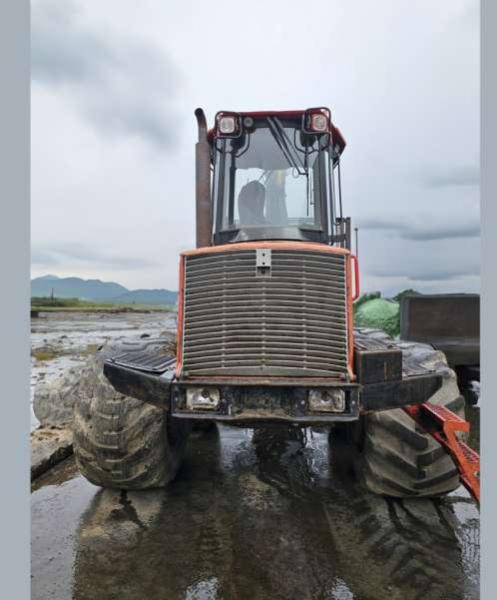 VALMET 840.4 - Шумски трактор: слика 5 VALMET 840.4 - Шумски трактор: слика 5
