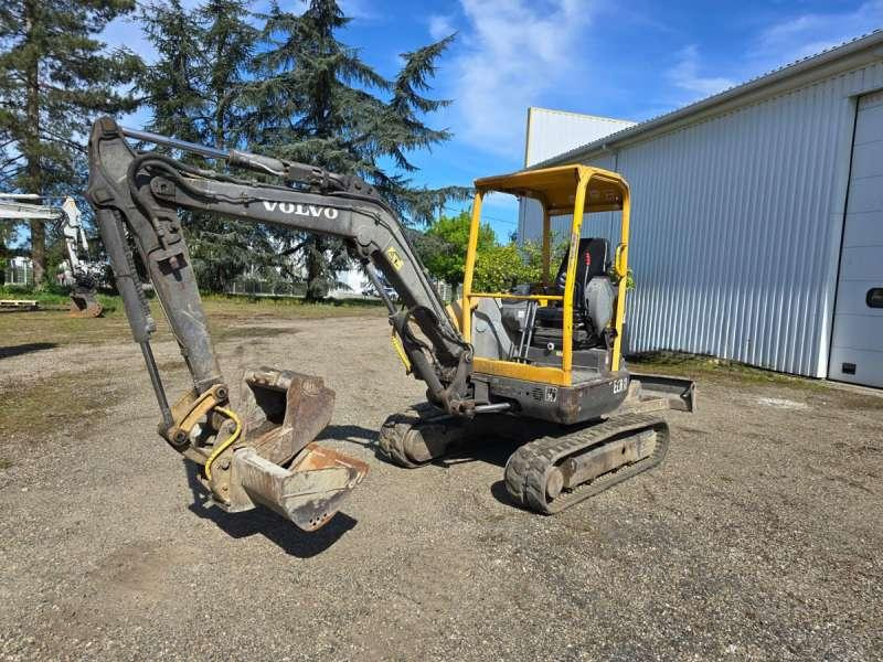 Volvo ECR38 - Мини багер: слика 2 Volvo ECR38 - Мини багер: слика 2