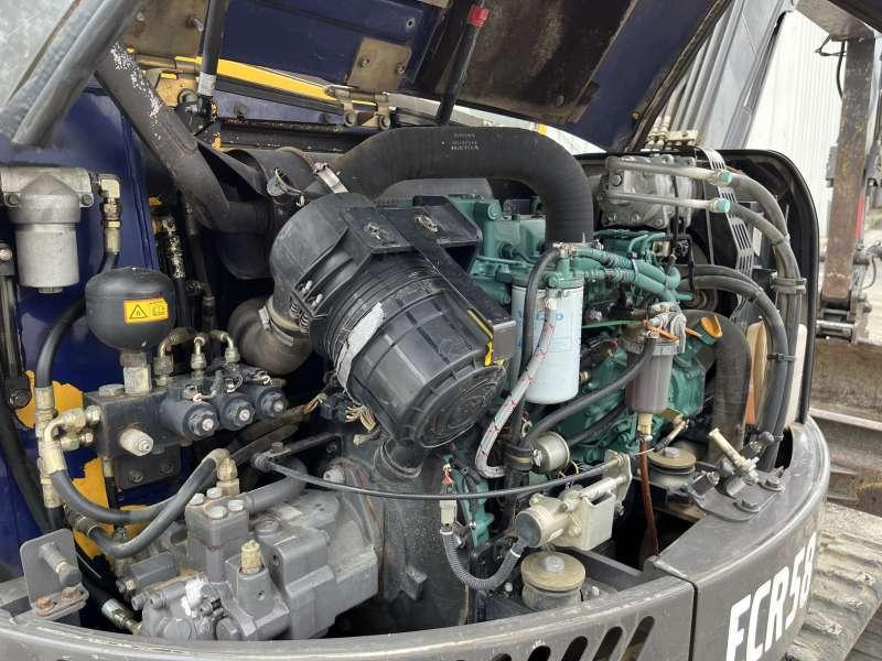 Мини багер Volvo ECR58: слика 31