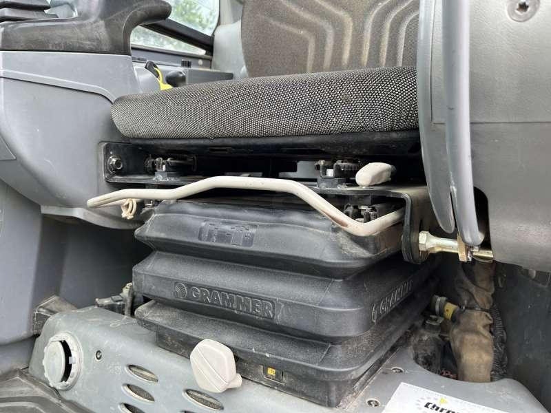 Мини багер Volvo ECR58: слика 40